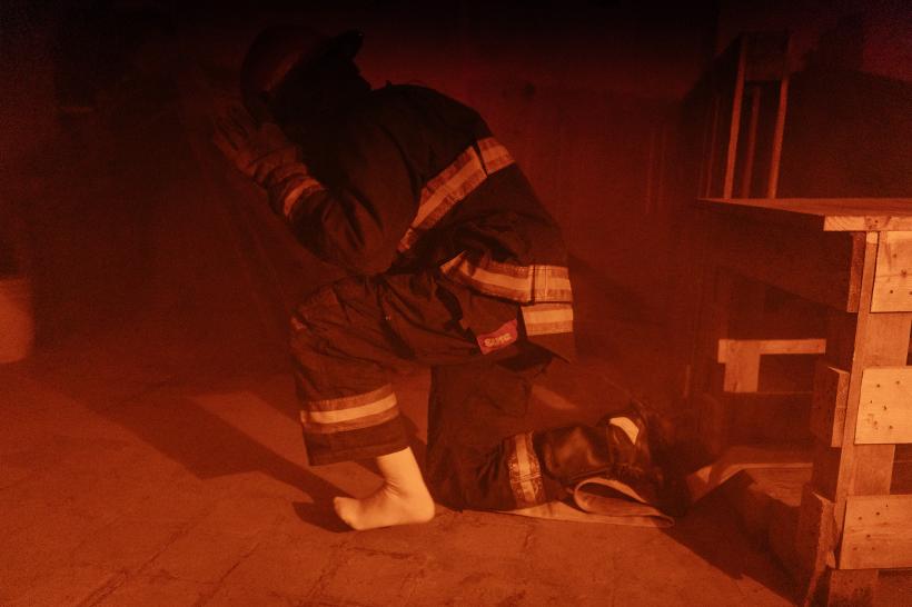 America Express, lider de audiență. Ultima parte a luptei pentru biletul de aur aduce condiții extreme, în regim de urgență: „Nu mai puteam respira din cauza fumului!” 18875903