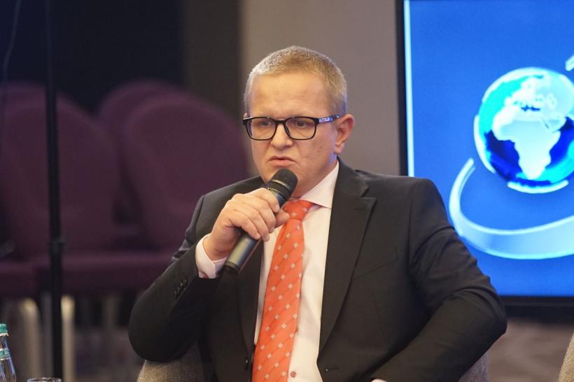 Medicii, plătiți după criterii de performanță 18875763