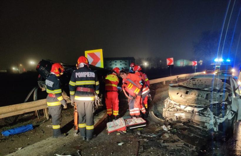 Accident cu șase victime la ieșirea din Alba Iulia, spre Sebeș 18875996