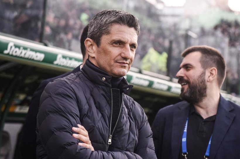 Răzvan Lucescu încheie anul pe primul loc în Grecia cu o victorie la scor de tenis 18876363