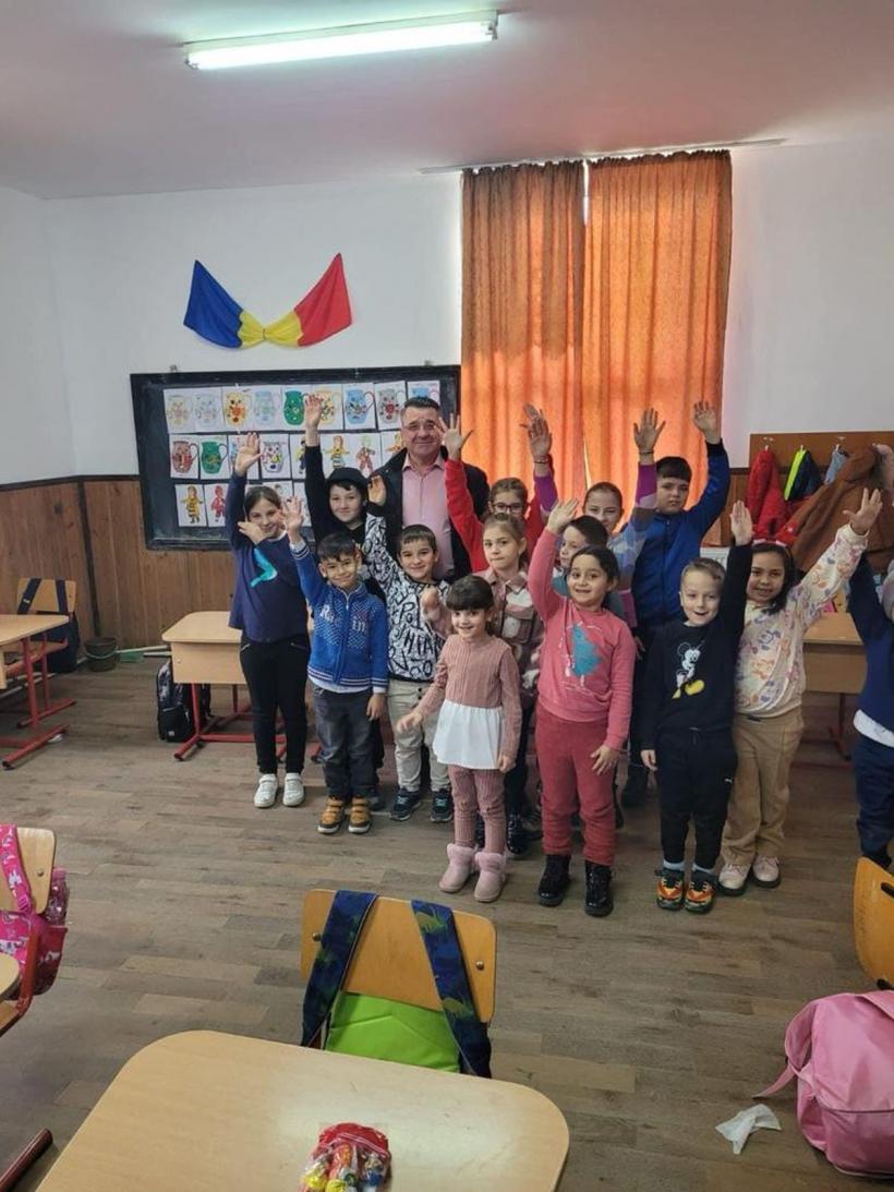 Umaniștii au dat startul la colinde,  și la alegerile pentru anul 2024 18876616