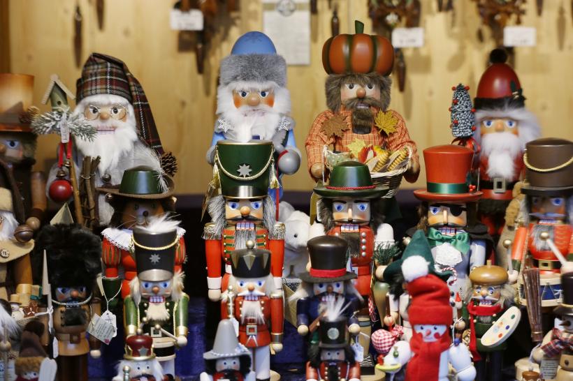 Tradiții de Crăciun în lumea apuseană 18876744