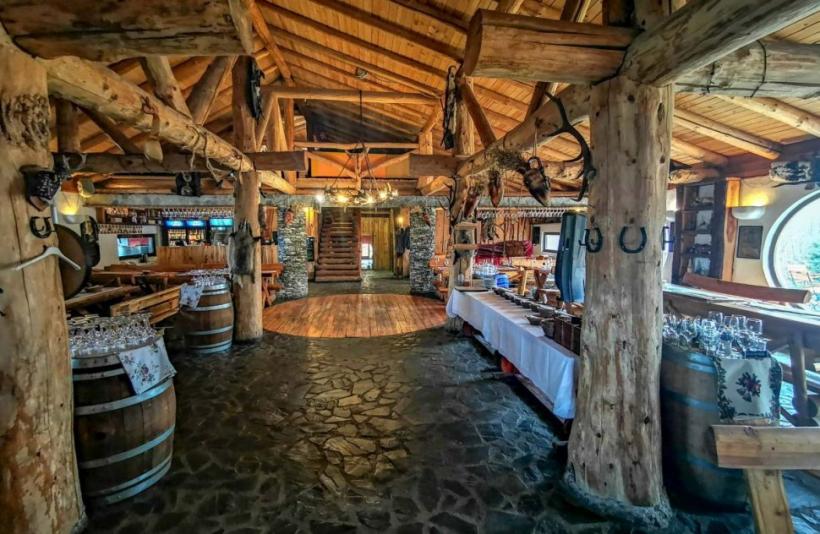 Cine este patronul pensiunii Ferma Dacilor din Prahova. Interlopul renumit în anii 2000 18876948