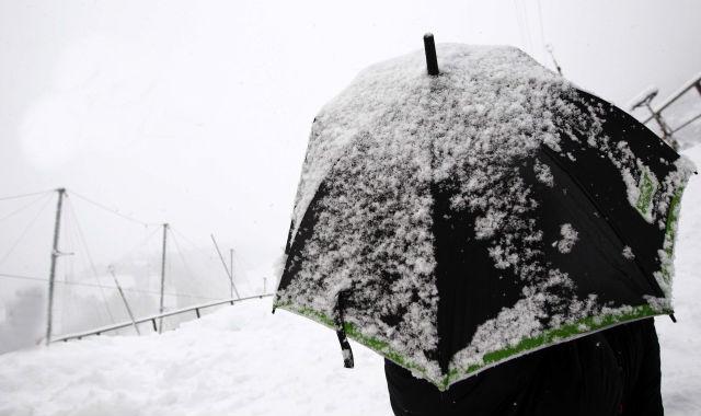 Prognoza pentru următoarele 4 săptămâni: Iarna se întoarce în România după Bobotează
