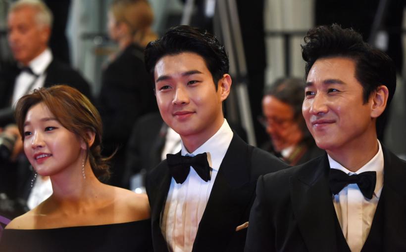 Actor cunoscut din filmul premiat cu Oscar „Parazit”, găsit mort într-o parcare. Anchetatorii suspectează că s-a sinucis 18877051