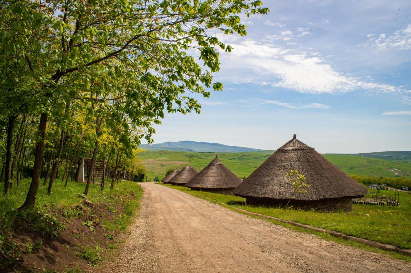 Culisele unei tragedii: Iată ce conține dosarul clasat al DNA pe controlul ISU Prahova de la Ferma Dacilor. Foloase necuvenite, mese de protocol și abuzuri 18877061