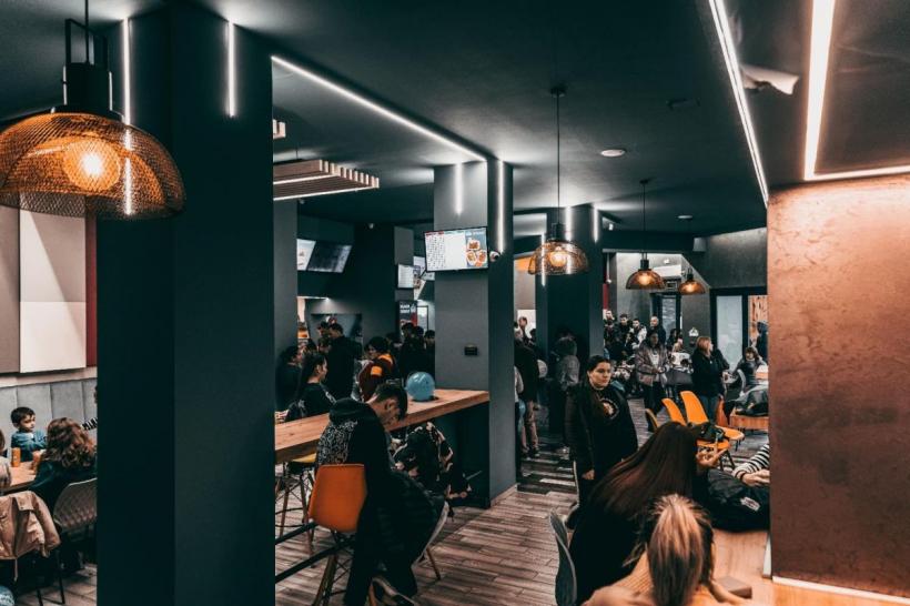 „Ce preț să punem la meniul de Revelion?” 18876994