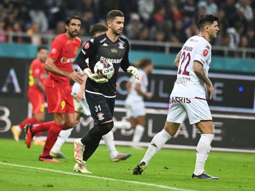 Liga 1 strânge muniție în timpul vacanței 18877008