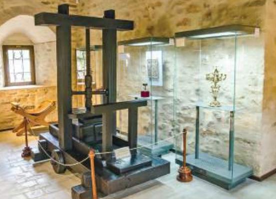 Mitropolitul Dosoftei, întemeietorul limbajului poetic românesc 18877211