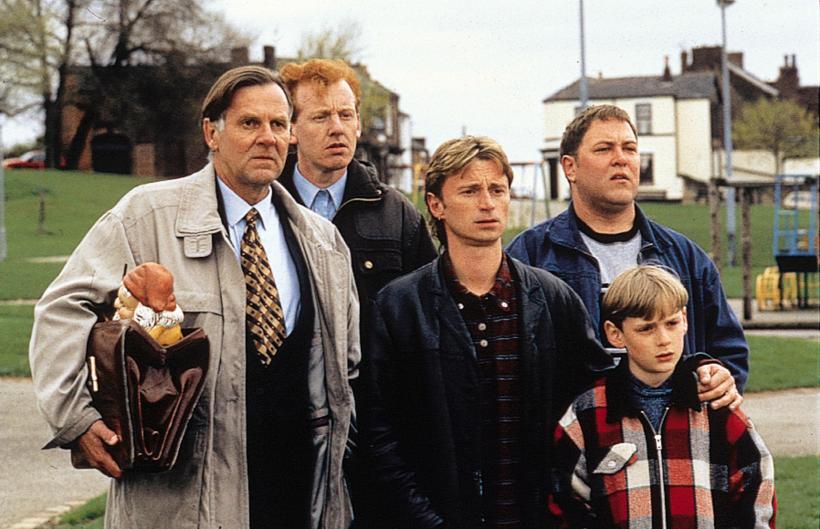 Doliu în lumea filmului. Un actor din Full Monty a murit  18877668