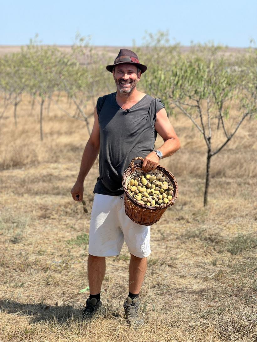 Nea Marin revine cu o nouă invitație pentru telespectatori: Poftiți pe la noi: Poftiți în Dobrogea! Sezonul 10 va avea premiera pe 8 ianuarie, de la 20:30, pe Antena 1 18878022