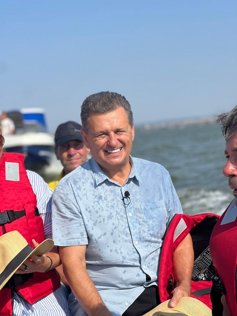 Nea Marin revine cu o nouă invitație pentru telespectatori: Poftiți pe la noi: Poftiți în Dobrogea! Sezonul 10 va avea premiera pe 8 ianuarie, de la 20:30, pe Antena 1 18878024