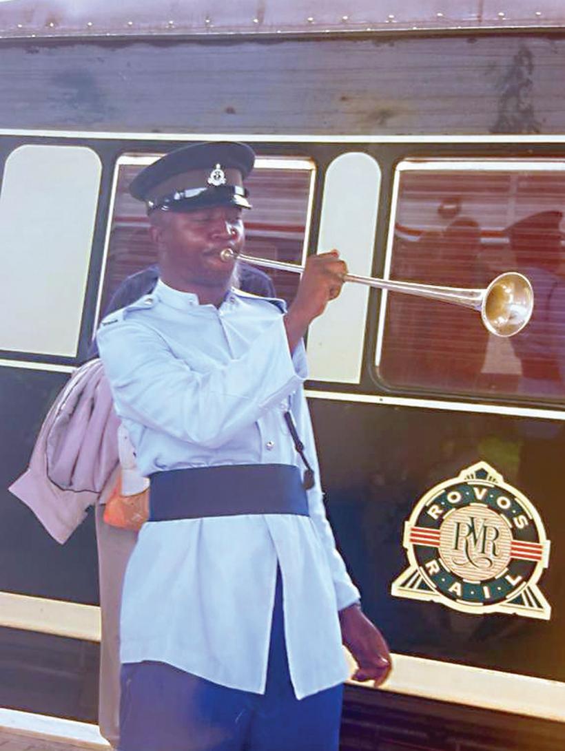 Pe urmele mele, pas cu pas. Trenul Rovos 18878200