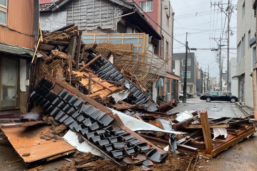 Bilanțul morților după cutremurul din Japonia a crescut la cel puțin 110