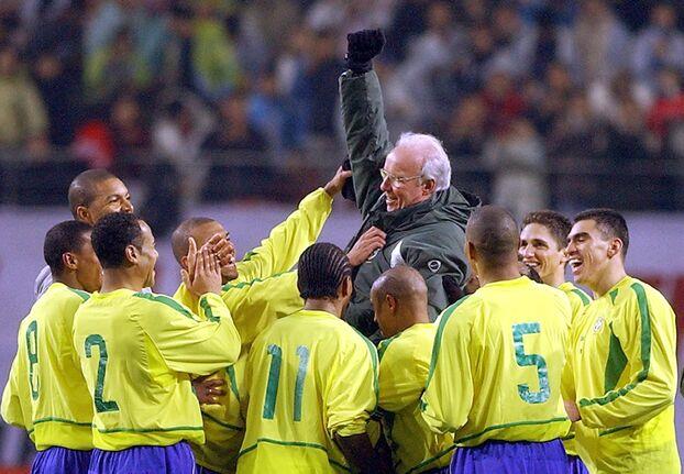 Legenda fotbalului brazilian, Mario Zagallo, a murit la vârsta de 92 de ani. Uriașul jucător și antrenor a câștigat patru Cupe Mondiale