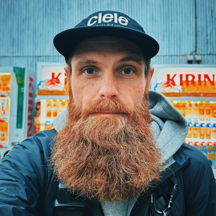 Record mondial: Un bărbat din Toronto aleargă 242 de maratoane într-un an 18878425