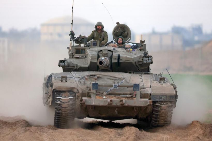 Israelul începe o nouă fază a războiului din Gaza