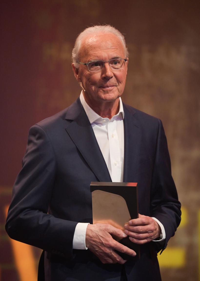 Fotbalul mondial își plânge Kaiserul. Moartea lui Franz Beckenbauer marchează un moment de cotitură: a fost pe cât de elegant, pe atât de dominant 18878785