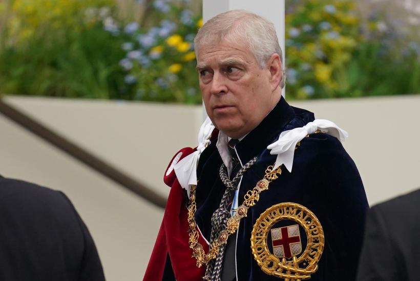 Prințul Andrew refuză să părăsească Loja Regală cu 30 de camere după cazul Epstein al orgiilor sexuale cu minori