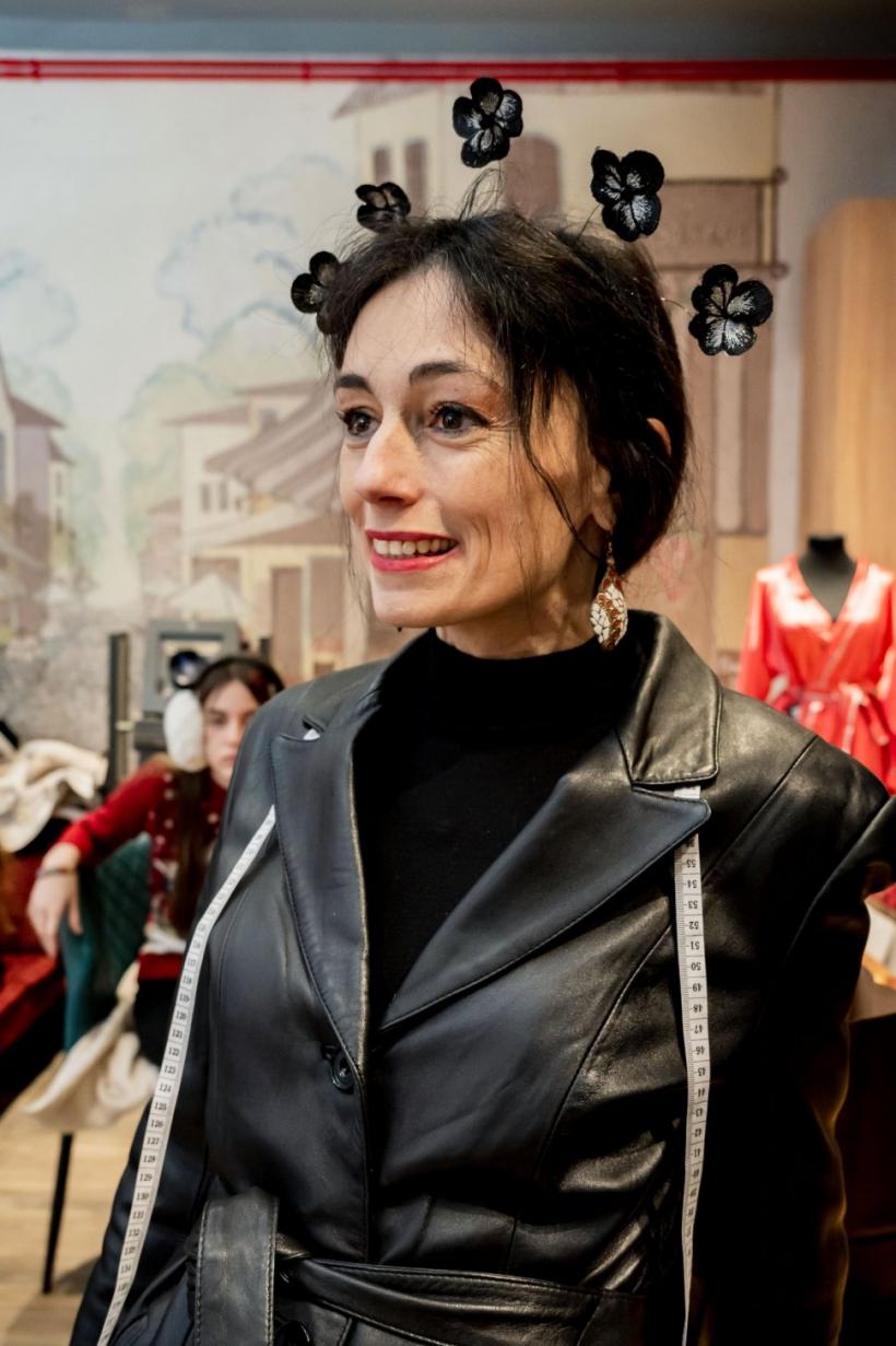 Tragedie în lumea modei! O cunoscută creatoare româncă de modă a murit la vârsta de 42 de ani 18878889