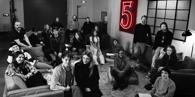 Au început filmările pentru Stranger Things 5! 18878819