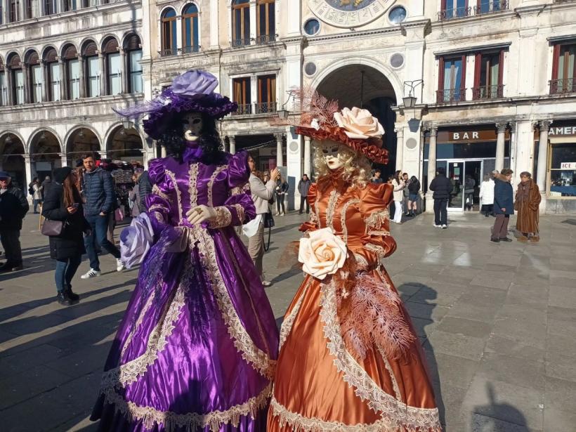 Turism în triunghiul iubirii. Veneția-Verona-Milano, circuitul îndrăgostiților, în luna februarie 18879216