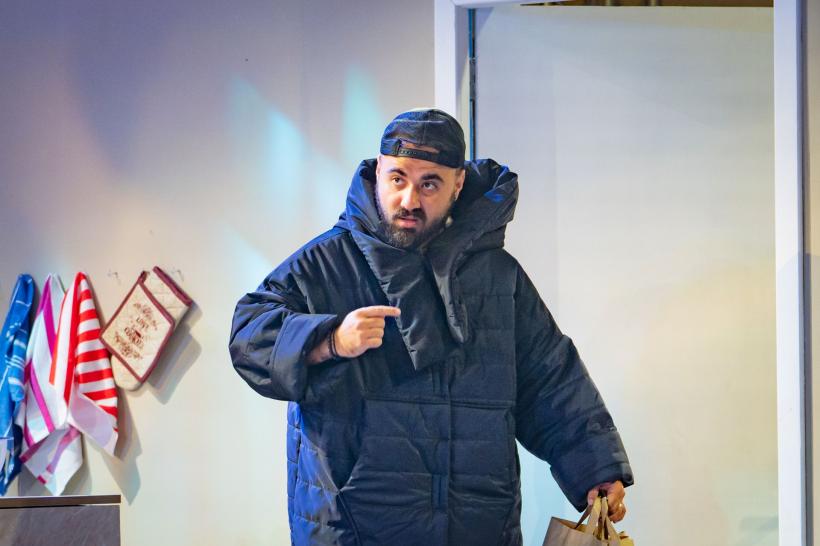 Emi (Noaptea Târziu), despre soția lui, Mădălina, la probele solicitante de la Power Couple România: „Am fost uluit de curajul ei în situații prin care nu mai trecuse” 18879684