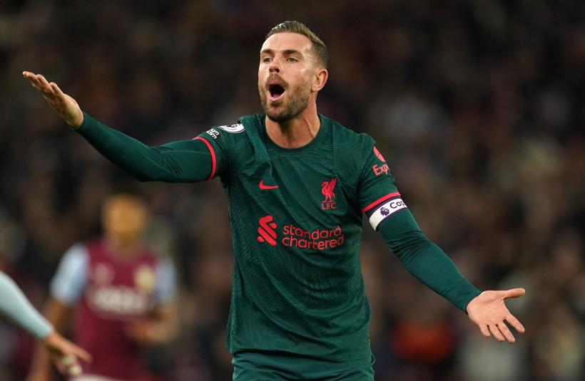 Internaționalul englez Jordan Henderson a semnat cu Ajax, după ce a părăsit clubul saudit Al-Ettifaq 18880285
