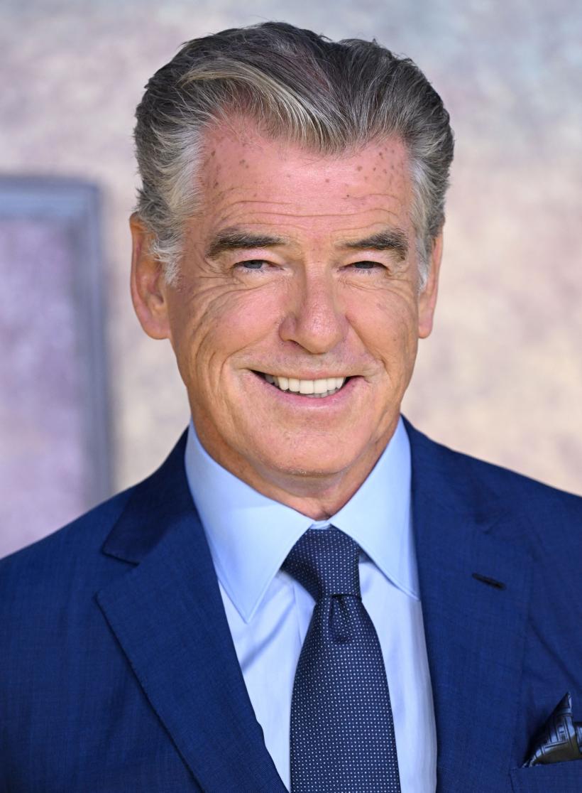 Actorul Pierce Brosnan, acuzat de încălcarea proprietății în Parcul Național Yellowstone. Starul ar fi intrat accidental într-o zonă interzisă 18880133