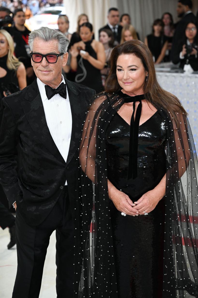 Actorul Pierce Brosnan, acuzat de încălcarea proprietății în Parcul Național Yellowstone. Starul ar fi intrat accidental într-o zonă interzisă 18880134