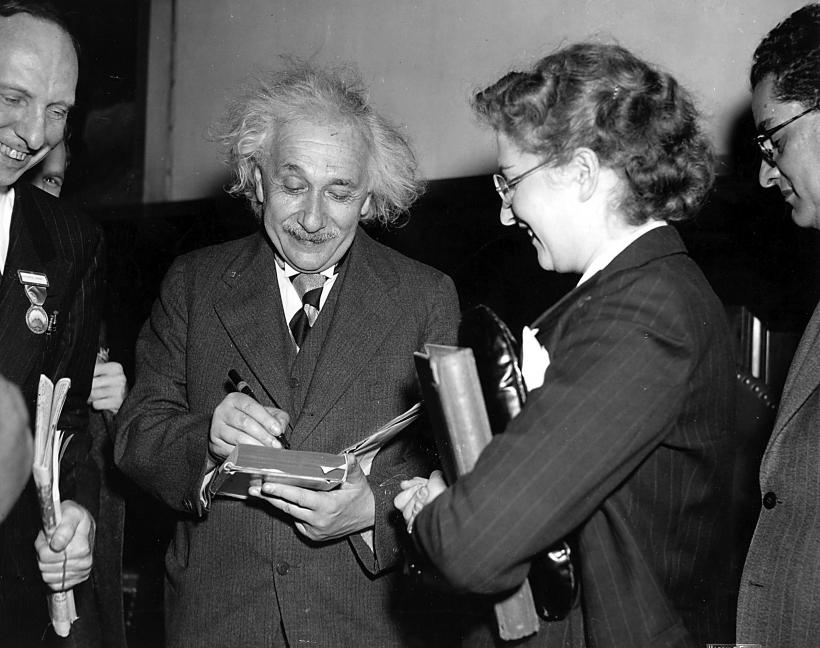 Albert Einstein: 7 reguli pentru o viață mai bună