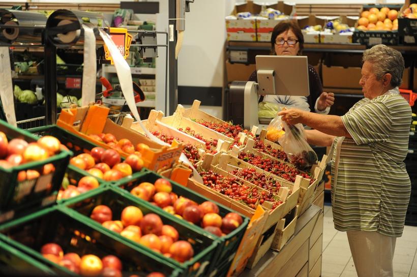 Un fruct produs în România s-a scumpit cu peste 50% față de anul trecut