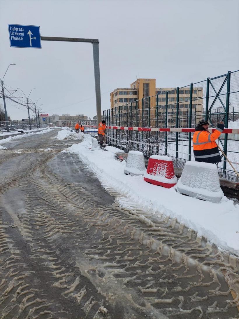Nicuşor Dan: Echipele constructorului au deszăpezit zona Podului Grant 18880563