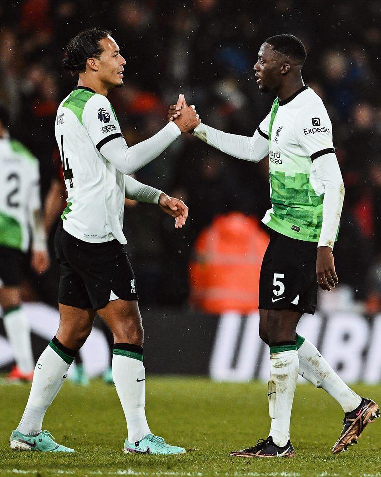 Liverpool trece cu brio de Bournemouth și se distanțează la cinci puncte în Premier League 18880721