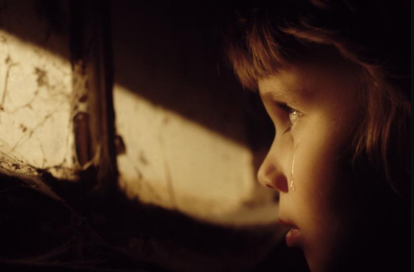 Cifrele rușinii: Un număr uriaș de români își abandonează copiii. Mii de bebeluși sunt părăsiți anual, încă de la naștere