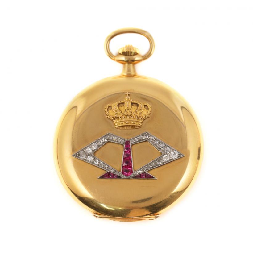 „Bijuteriile Reginei”, de sute de mii de euro, într-o expoziție specială la Palat. Și un mic concurs pentru o hartă istorică 18881113