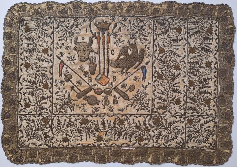 O importantă broderie heraldică din epoca fanariotă achiziționată la Paris de MNAR cu sprijinul Ministerului Culturii