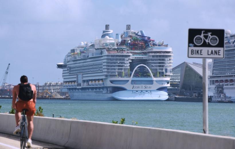 Cel mai mare vas de croazieră din lume a plecat în călătoria inaugurală, din Miami