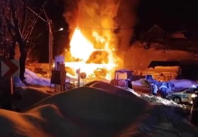 Incendiu violent în zona pârtiilor de schi din Maramureş