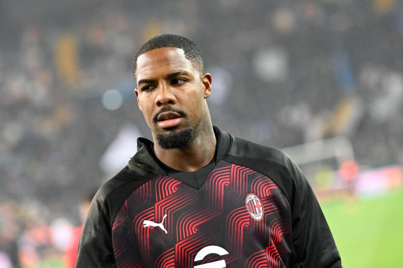 După insultele rasiste primite pe stadion, Consiliul Local din Udine refuză acordarea titlului de cetățean de onoare portarului Maignan 18882065