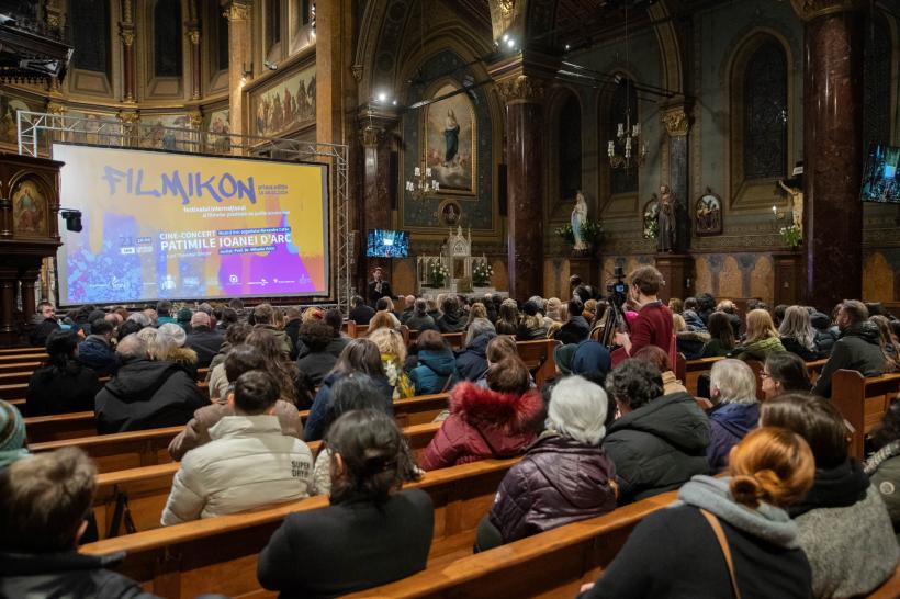 Prima ediție FILMIKON International Festival la final: evenimente sold out și întâlniri esențiale 18882493