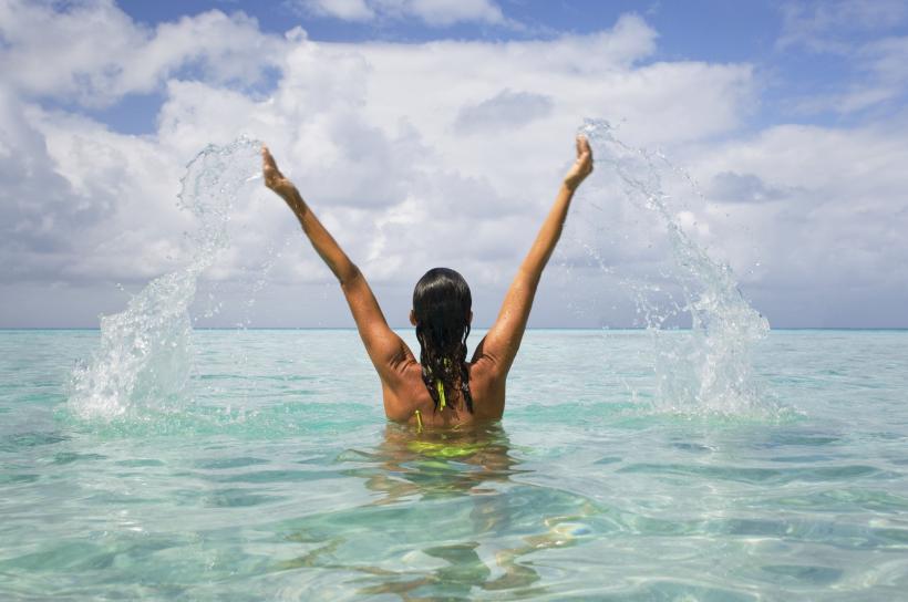 Ce înseamnă JOMO, opusul lui FOMO? Detoxifierea de social media te ajută să te bucuri de viață 18882780