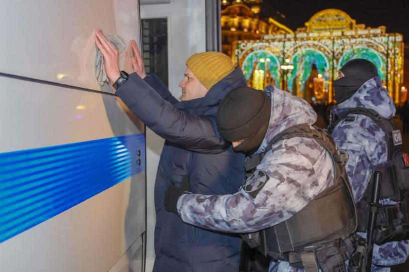 Proteste în Rusia! Zeci de participanți reținuți de polițiștii din Moscova 18882829