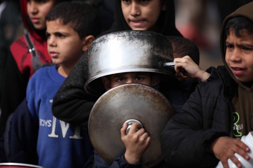 Copiii din Gaza ar putea să piardă un an de studii. Cursurile sunt suspendate și școlile au fost închise 18882887