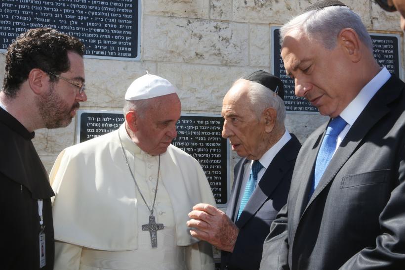 Papa Francisc condamnă antisemitismul printr-o scrisoare către populația din Israel