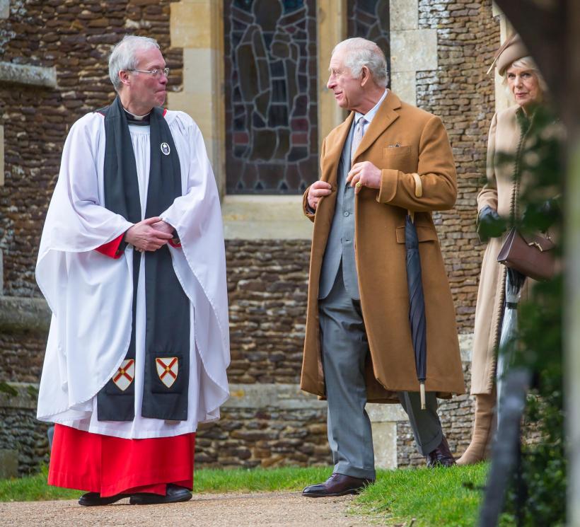 Regele Charles are cancer 18883167