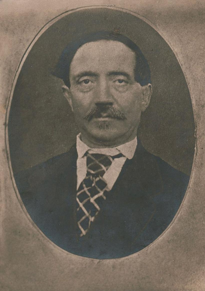 Albania - România: țări de poeți, țări de suferință 18883244