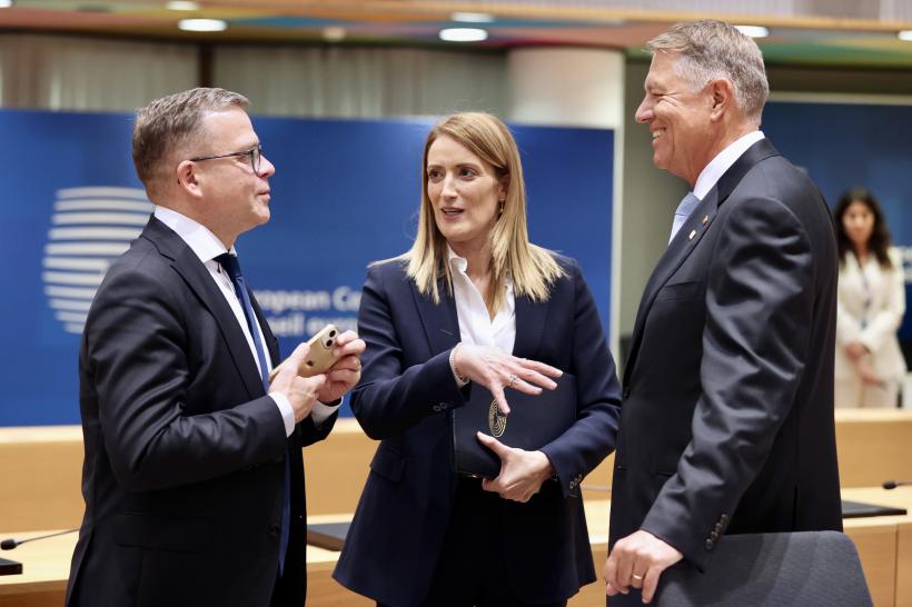 Klaus Iohannis se întâlnește astăzi cu Roberta Metsola și cu europarlamentarii români 18883382