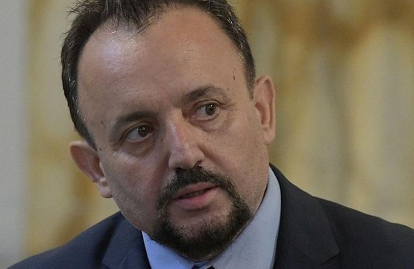 „Albaneza și româna par a fi aceeași limbă sub două forme diferite” 18883516