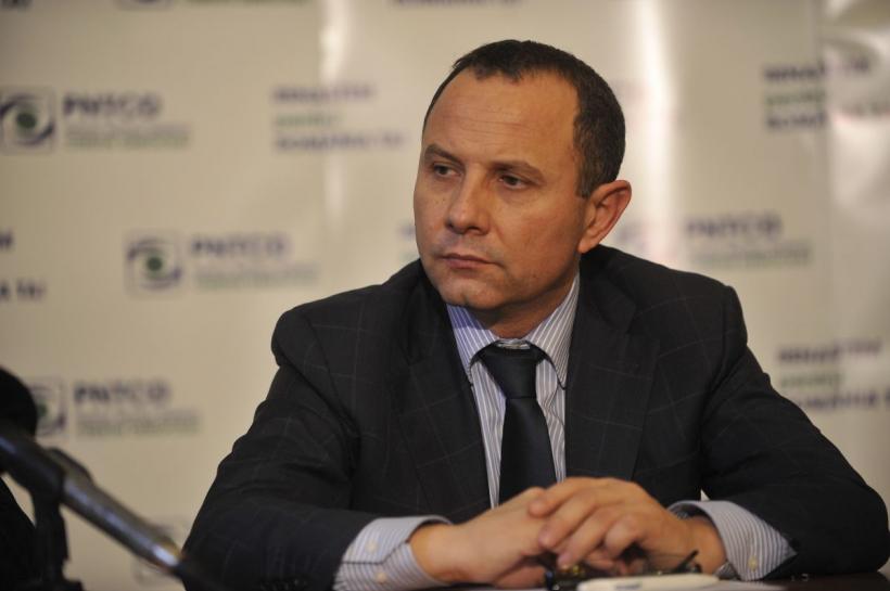 Șoșoacă și mitraliera. Alianțe contra naturii politice 18883510